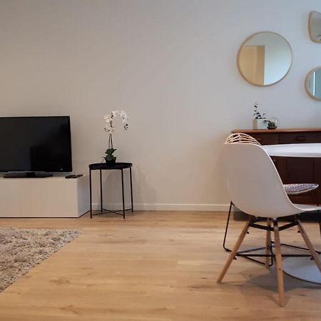 La Roseraie - Apartment 100M From Lake آنسي المظهر الخارجي الصورة